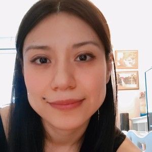 Meet your Posher, Evelyn